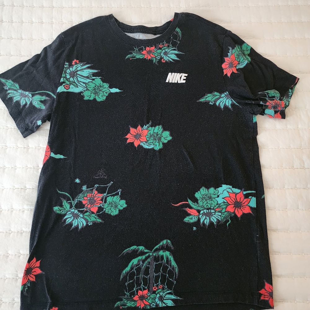 Nike Men's Black Floral Shirt